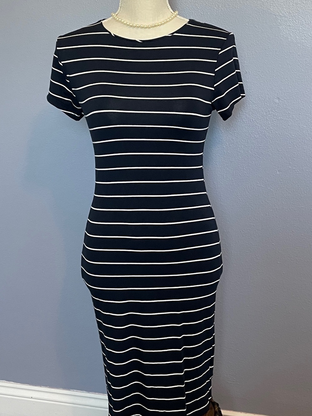 Topshop Maternity Midi Stretch Navy Stripe size 6